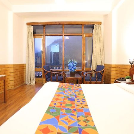 Hotel Surbhi Vashist Dış mekan fotoğraf