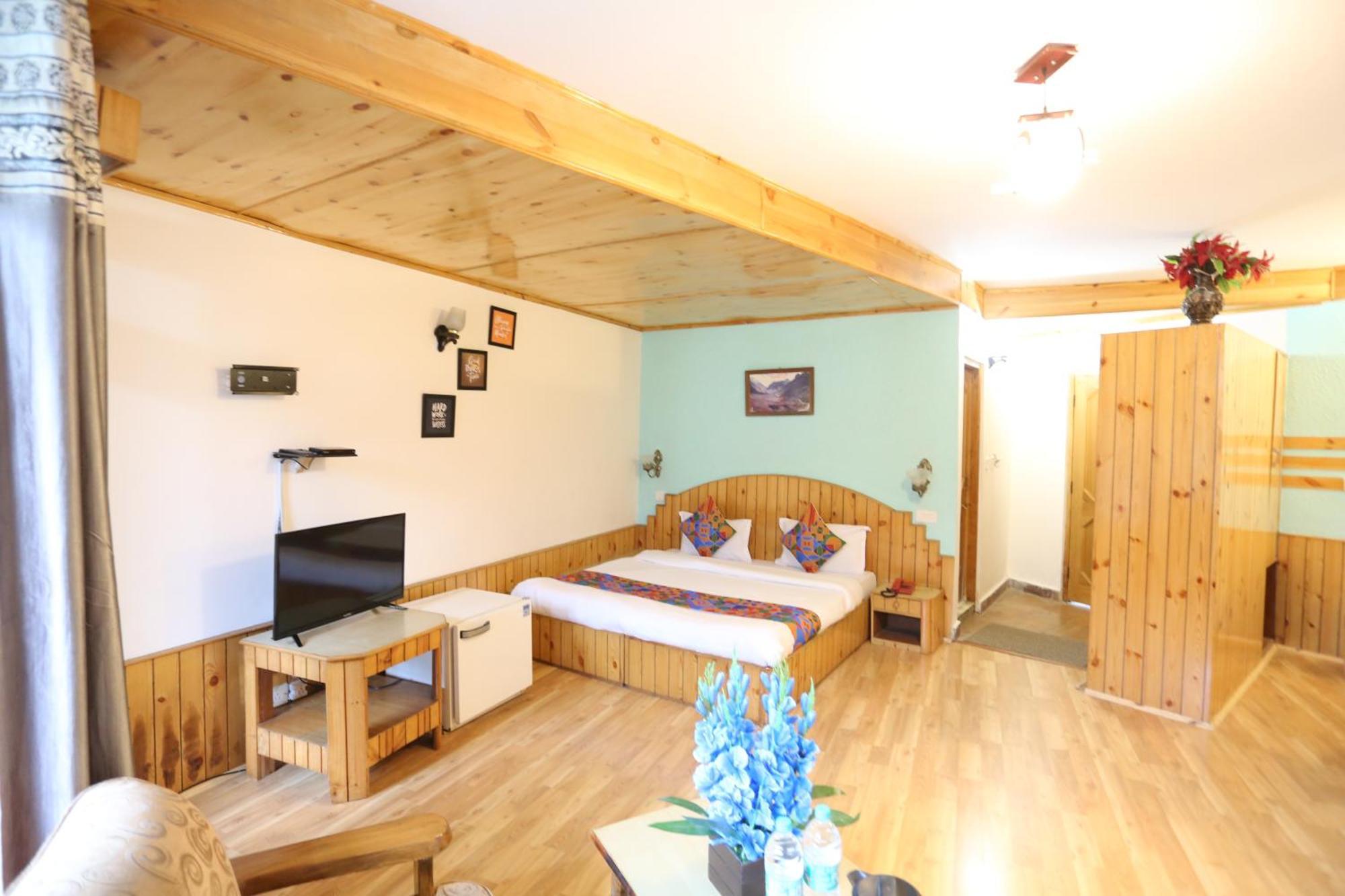 Hotel Surbhi Vashist Dış mekan fotoğraf