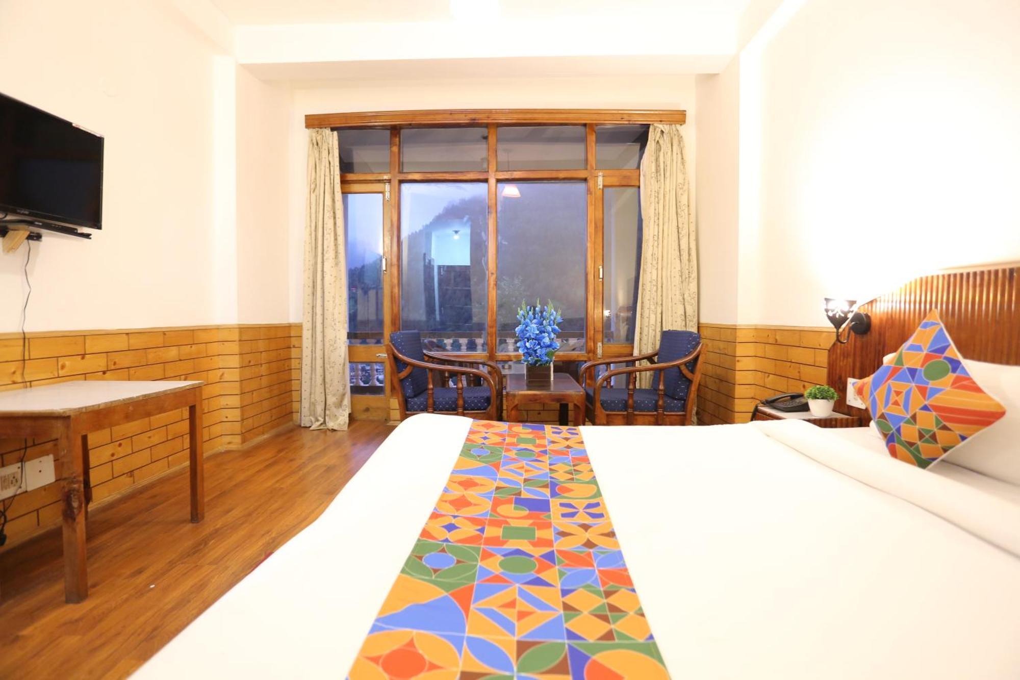 Hotel Surbhi Vashist Dış mekan fotoğraf