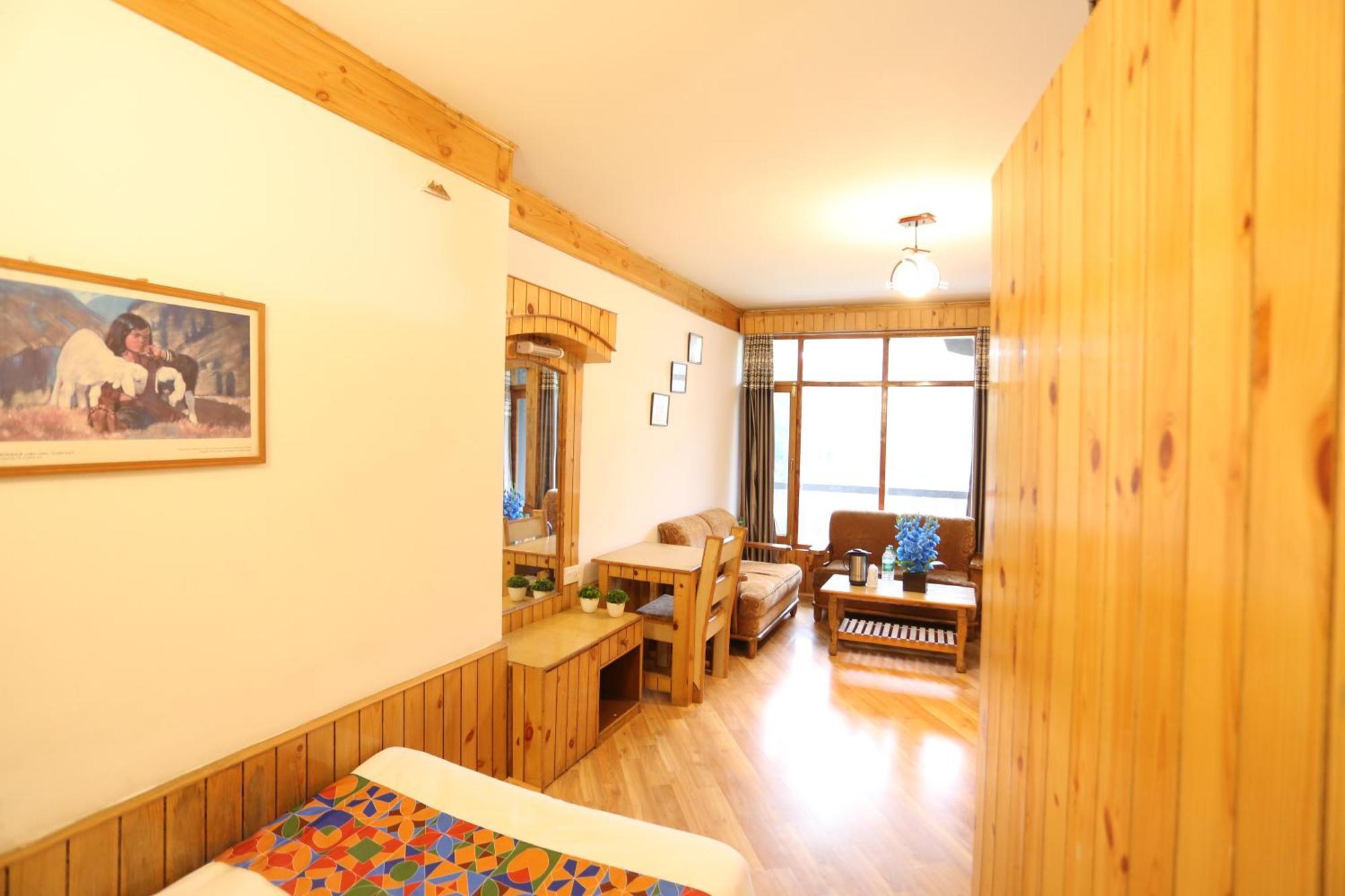 Hotel Surbhi Vashist Dış mekan fotoğraf