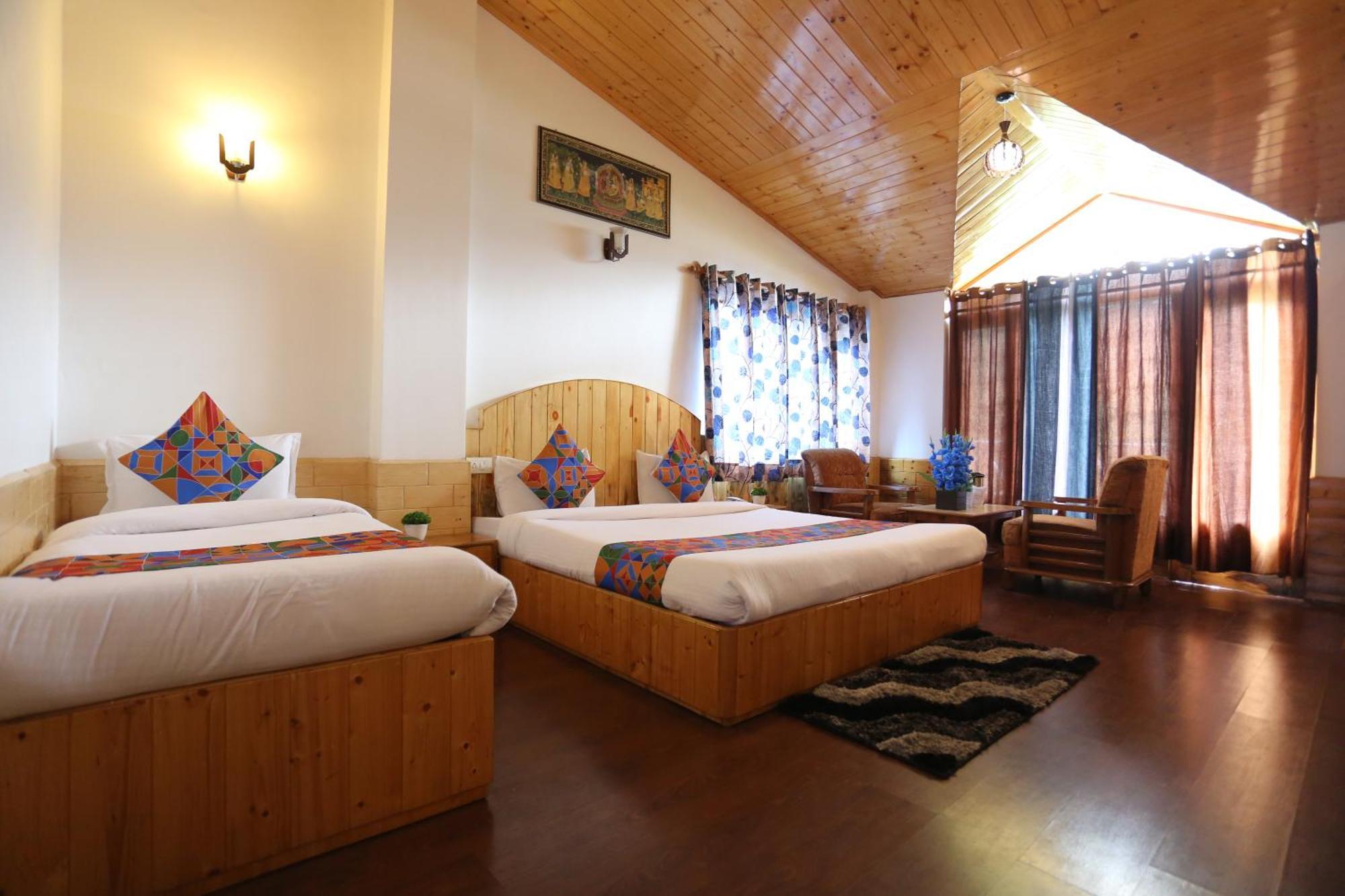 Hotel Surbhi Vashist Dış mekan fotoğraf