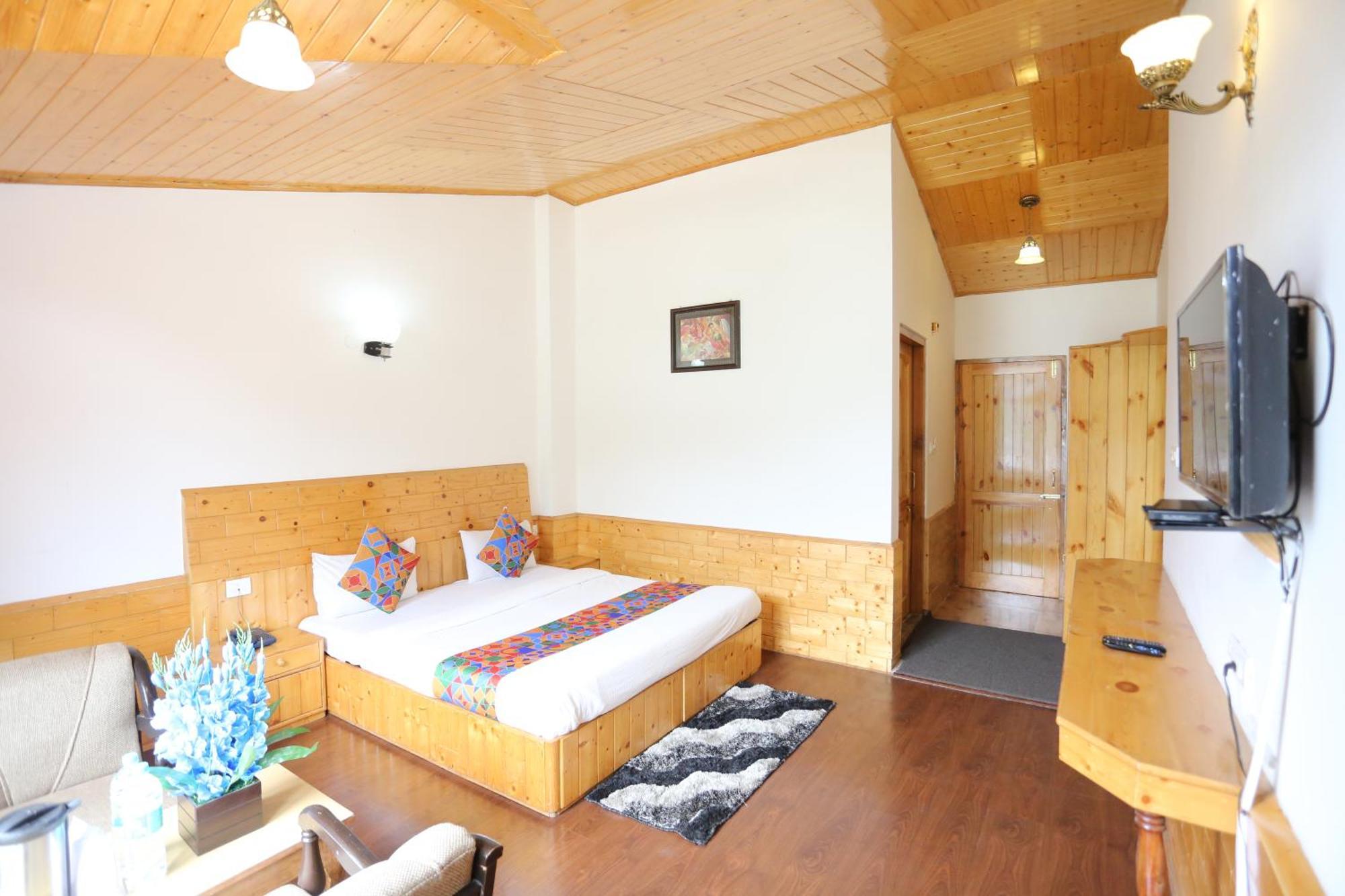 Hotel Surbhi Vashist Dış mekan fotoğraf