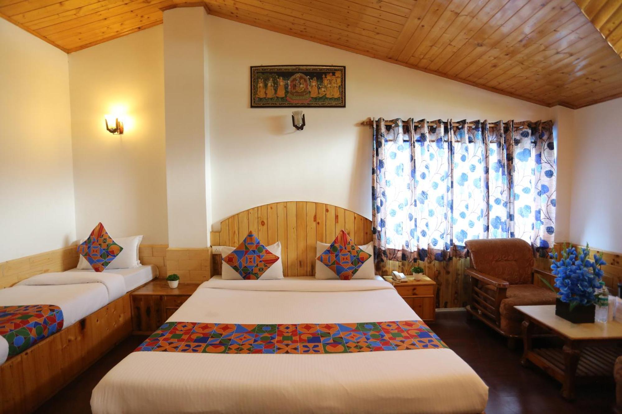 Hotel Surbhi Vashist Dış mekan fotoğraf