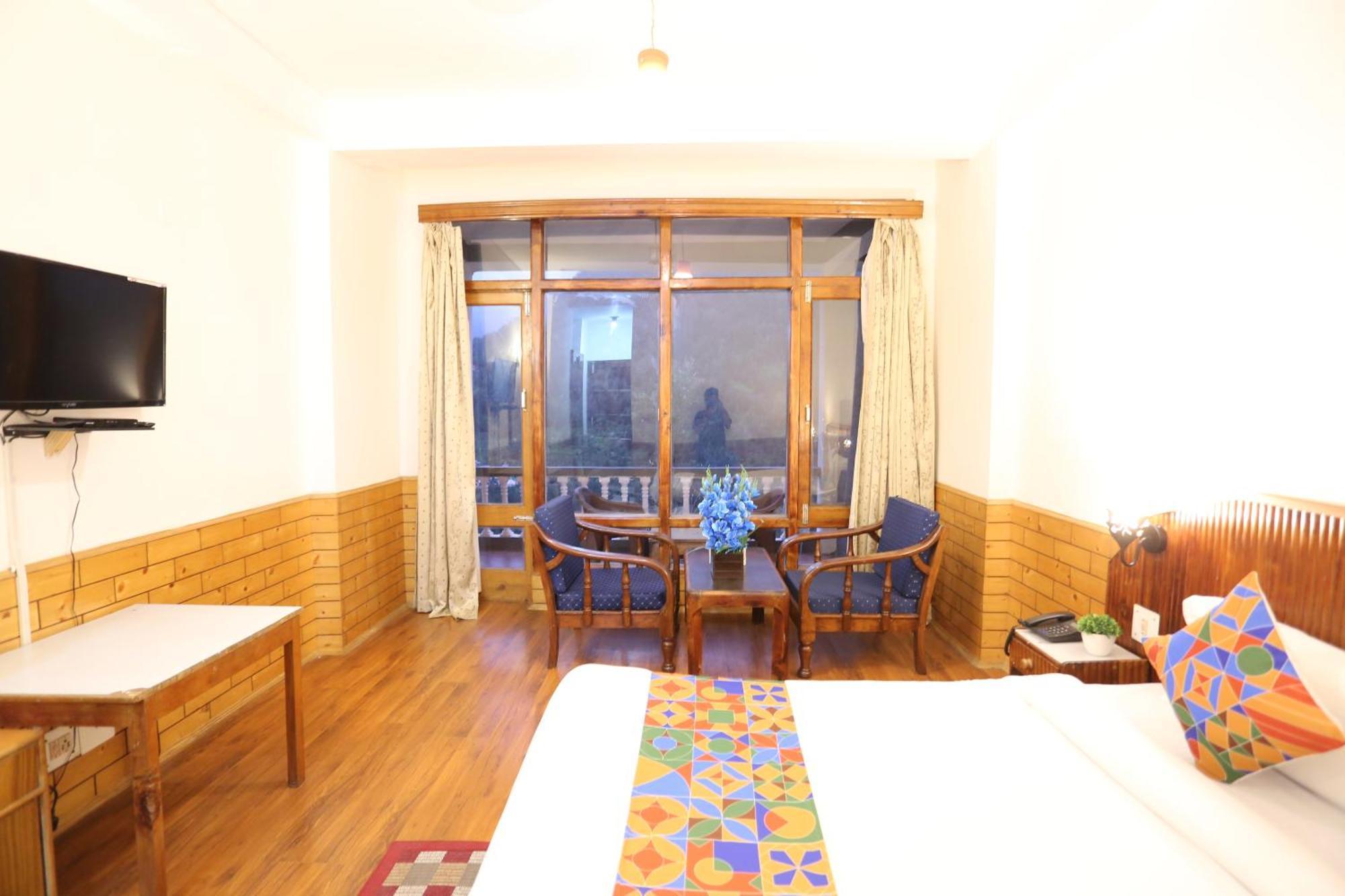 Hotel Surbhi Vashist Dış mekan fotoğraf